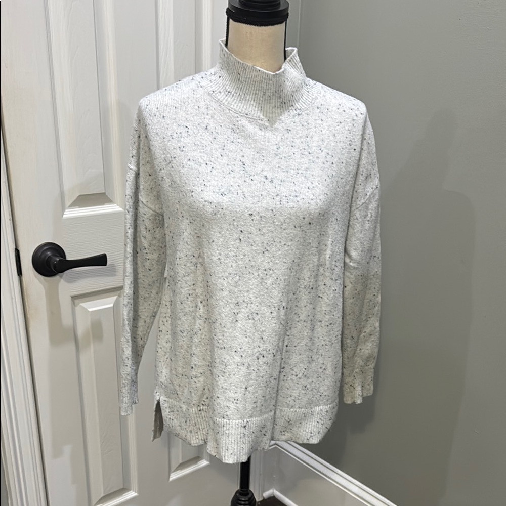 Women's Speckled Gray Sweater
